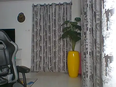 Snapshot of rosey_cheeks chatting on 03/03/26, 01:12 rosey cheeks online show from 03/03/26, 01:12