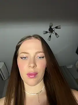 -SweetDi- online show from 05/19/26, 06:47