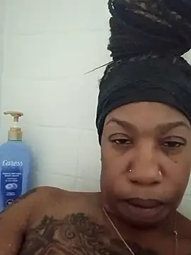 Snapshot of TipdrilBossQueen chatting on 06/05/26, 06:57 TipdrilBossQueen online show from 06/05/26, 06:57