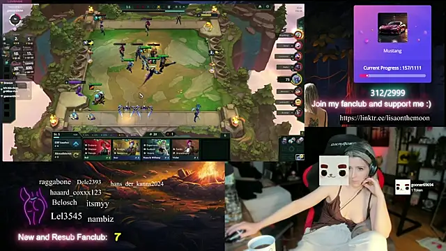 Snapshot of Lisaonthemoon chatting on 03/11/25, 11:48 Lisaonthemoon online show from 03/11/25, 11:48