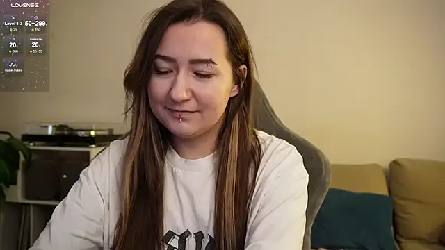 Snapshot of Megan__Hart chatting on 10/01/25, 09:26 Megan  Hart online show from 10/01/25, 09:26