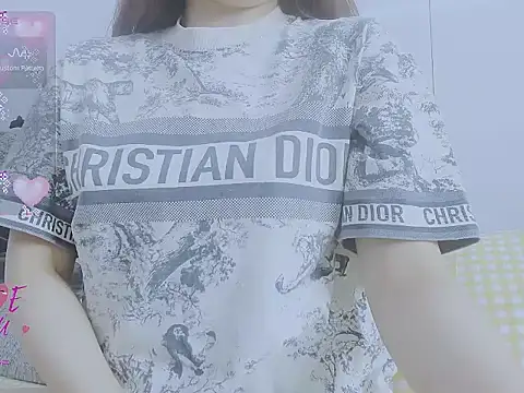 Snapshot of Linh_diudang chatting on 10/14/25, 02:45 Linh diudang online show from 10/14/25, 02:45