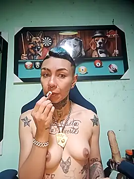 real fenix online show from 10/28/25, 12:19