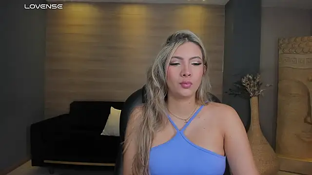StacyEvansX online show from 02/11/25, 10:26