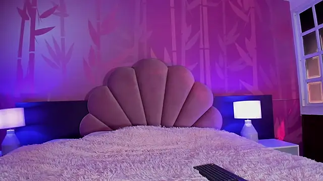 Lezy  online show from 01/17/25, 09:06