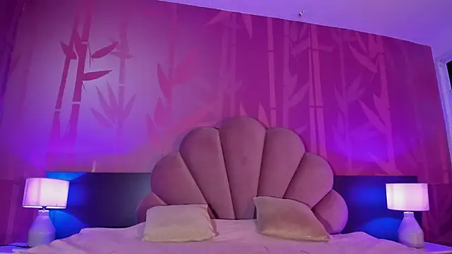 Lezy  online show from 01/31/25, 07:51