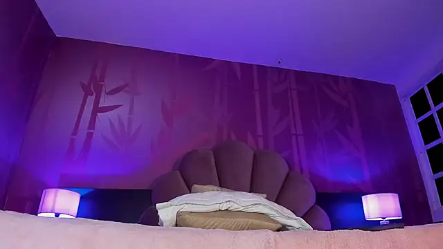 Lezy  online show from 01/31/25, 10:52