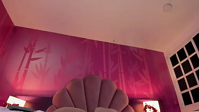 Lezy  online show from 02/24/25, 09:41