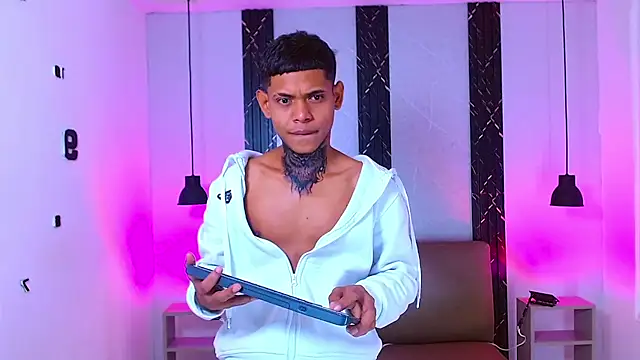 Damar fhelipe online show from 10/05/25, 04:11