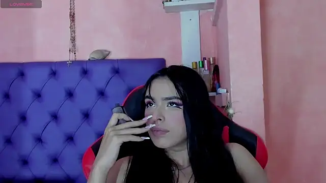 Cloeandtyfanny online show from 01/10/25, 09:02