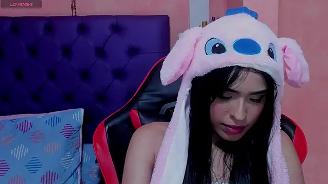 Cloeandtyfanny online show from 01/25/25, 06:23