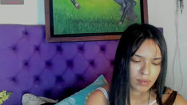 Cloeandtyfanny online show from 07/18/26, 04:55