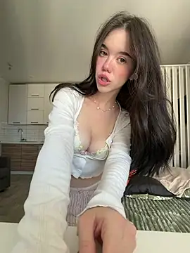 Teya New online show from 06/24/26, 04:55
