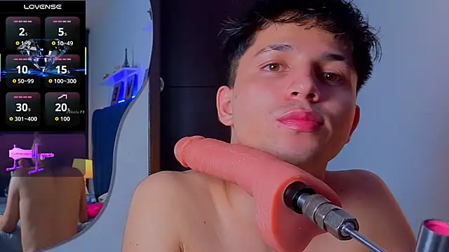 Snapshot of Issac_james_ chatting on 11/07/25, 05:29 Issac james online show from 11/07/25, 05:29