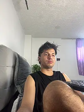 Issac james  online show from 08/03/26, 05:16