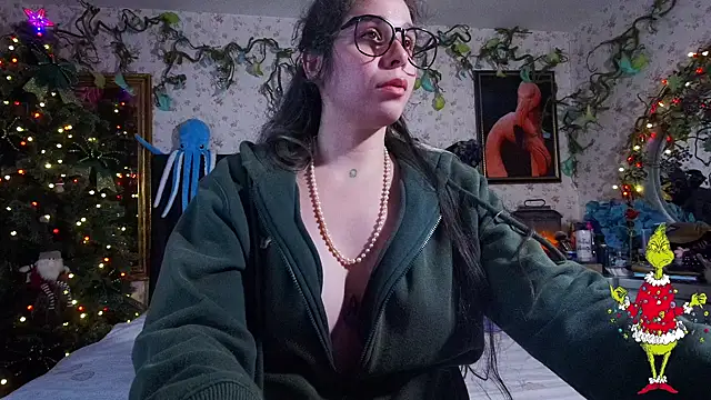 Elizabeth77  online show from 12/23/24, 08:14