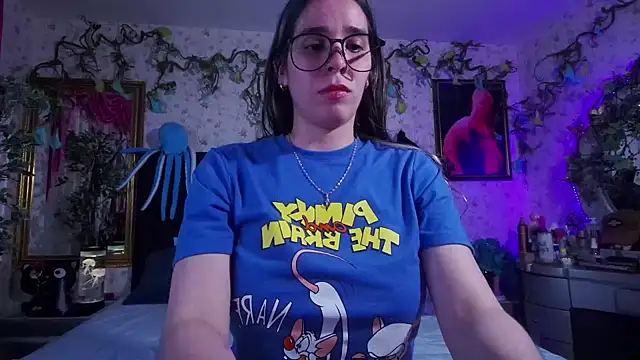 Elizabeth77  online show from 01/20/25, 08:07