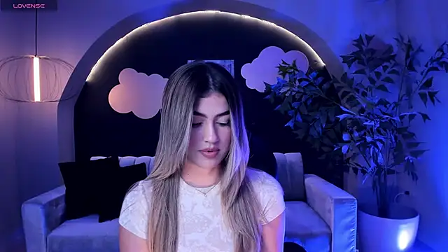 PaulinaSantos  online show from 03/01/25, 07:04