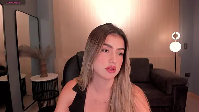 PaulinaSantos  online show from 03/11/25, 07:25