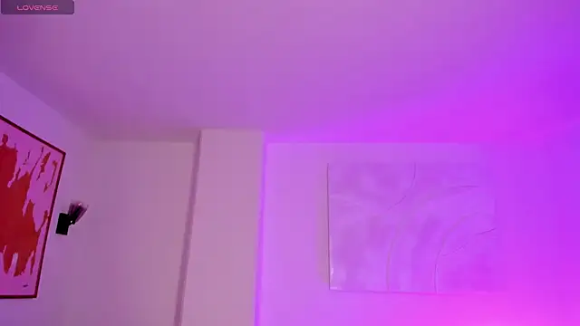 PaulinaSantos  online show from 12/17/25, 07:31