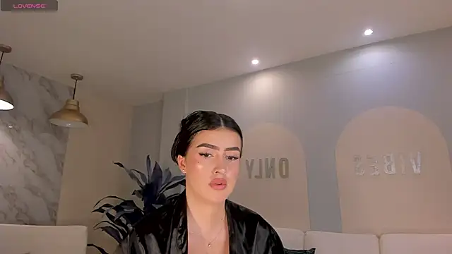 PaulinaSantos  online show from 05/23/26, 07:29