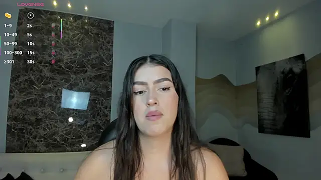 PaulinaSantos  online show from 05/31/26, 06:04