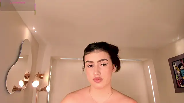 PaulinaSantos  online show from 07/20/26, 07:49