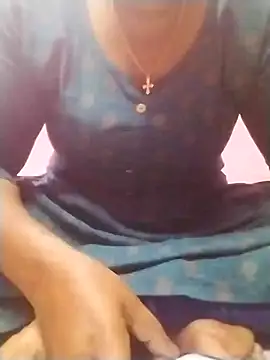 Snapshot of Tamilpriya46 chatting on 01/28/25, 05:22 Tamilpriya46 online show from 01/28/25, 05:22