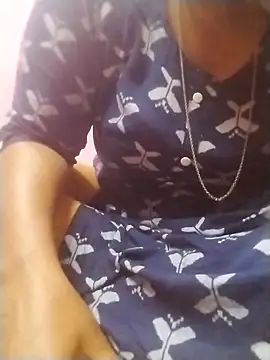 Snapshot of Tamilpriya46 chatting on 02/18/25, 05:10 Tamilpriya46 online show from 02/18/25, 05:10