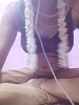 Snapshot of Tamilpriya46 chatting on 02/24/25, 05:42 Tamilpriya46 online show from 02/24/25, 05:42