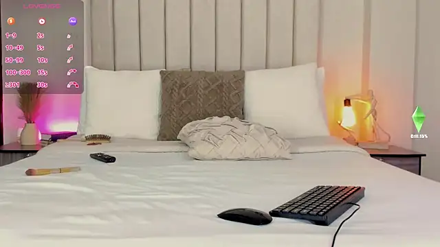 romina-brunette online show from 10/09/25, 05:33