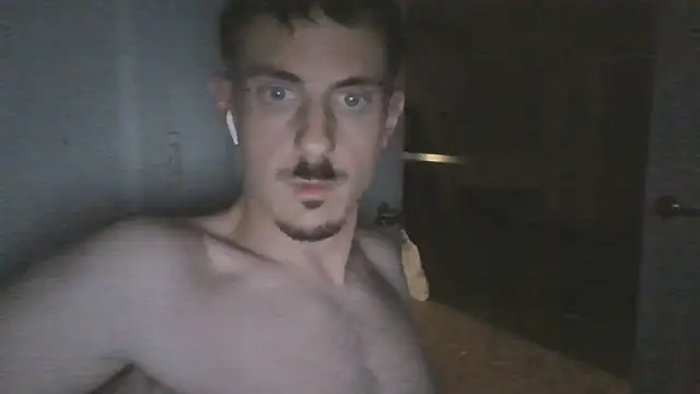 Snapshot of Paulhenry chatting on 11/26/25, 10:16 Paulhenry online show from 11/26/25, 10:16