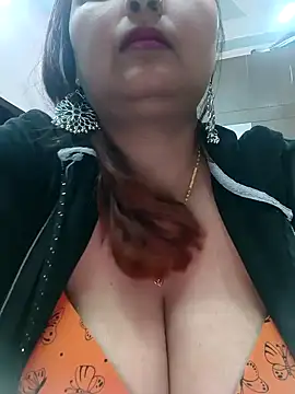 Dianaa9 online show from 02/06/25, 05:30