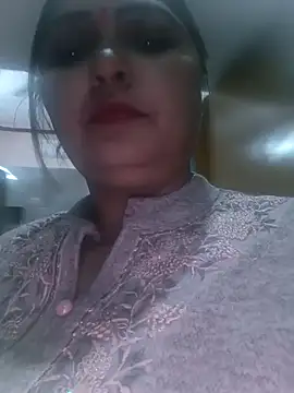 Dianaa9 online show from 02/08/25, 04:57