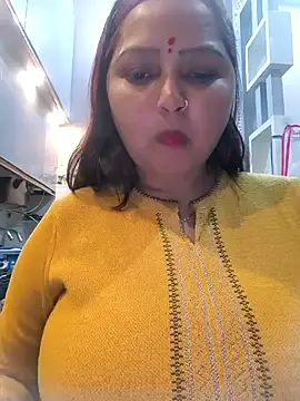 Dianaa9 online show from 02/10/25, 07:58