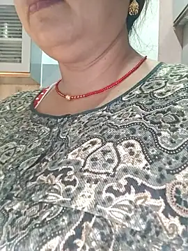 Dianaa9 online show from 11/18/25, 02:28