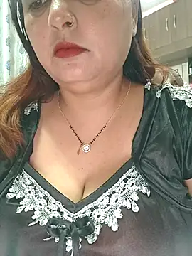 Dianaa9 online show from 05/15/26, 08:21