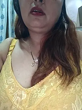 Dianaa9 online show from 05/15/26, 08:27