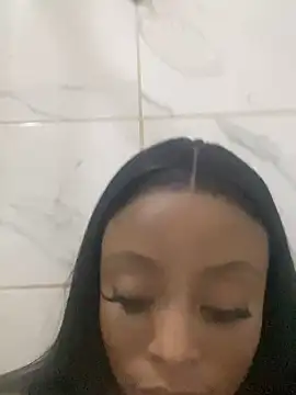 Snapshot of SexyDee025 chatting on 03/02/25, 05:14 SexyDee025 online show from 03/02/25, 05:14