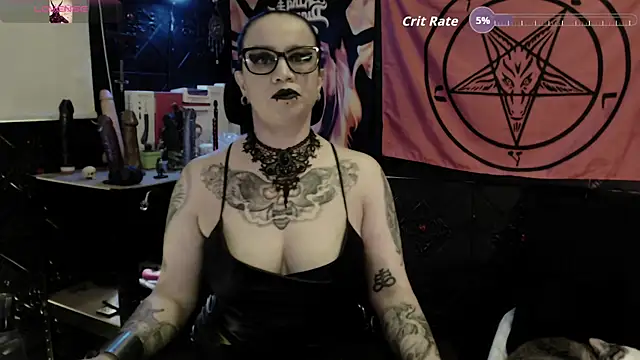 Evil Queen 666 online show from 05/14/26, 06:20