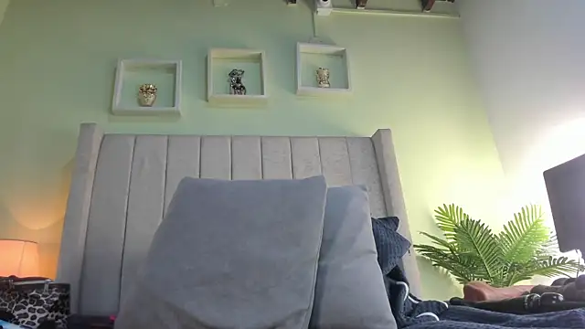 Snapshot of patty_m chatting on 05/20/26, 11:49 patty m online show from 05/20/26, 11:49