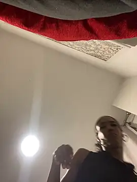 tamarabigass1 online show from 01/03/25, 12:43