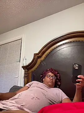 ebonyred online show from 06/15/26, 01:08