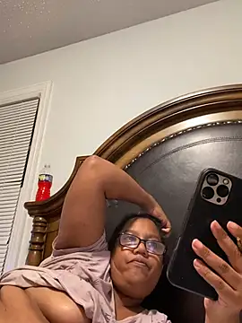 ebonyred online show from 07/07/26, 01:52
