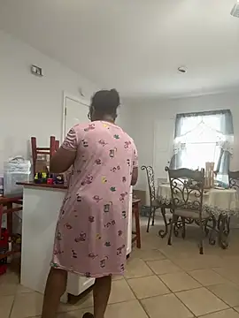 ebonyred online show from 07/26/26, 12:34