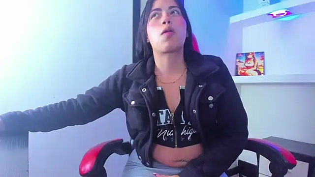 sylvana 19 online show from 09/15/25, 08:42