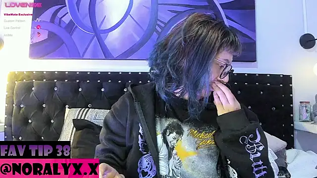 hey noraly online show from 07/07/26, 04:04