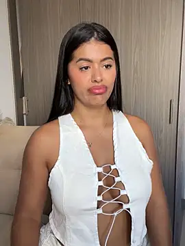 Snapshot of MelissaWaltton chatting on 11/26/25, 09:27 MelissaWaltton online show from 11/26/25, 09:27