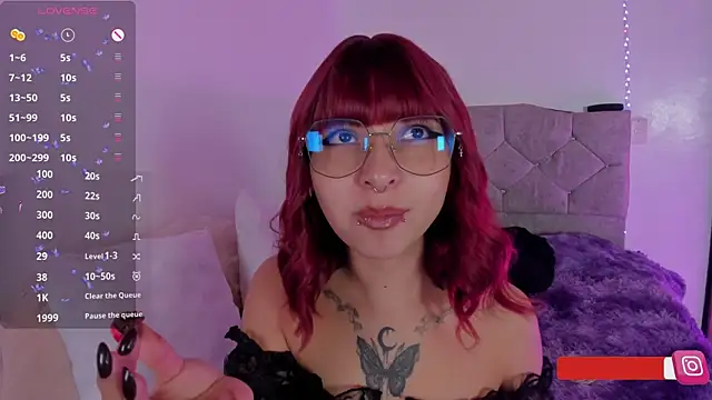 Snapshot of arysUwU chatting on 09/13/25, 01:05 arysUwU online show from 09/13/25, 01:05