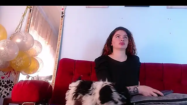 Snapshot of Tamararios chatting on 11/19/25, 09:48 Tamararios online show from 11/19/25, 09:48